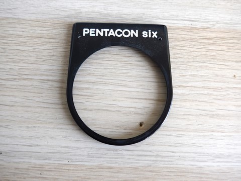  Pentacon six noir