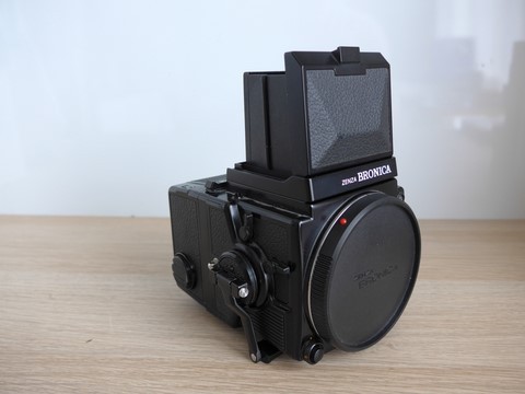 Bronica ETRsi